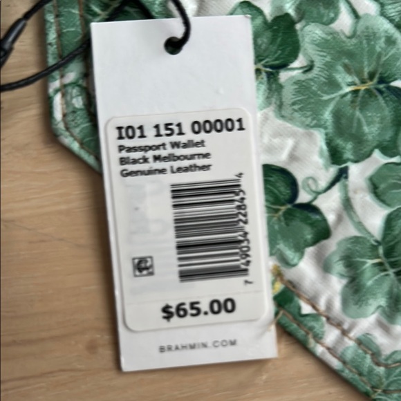 Brahmin Glossy Black Croc-Embossed Card Holder - Picture 2 of 4